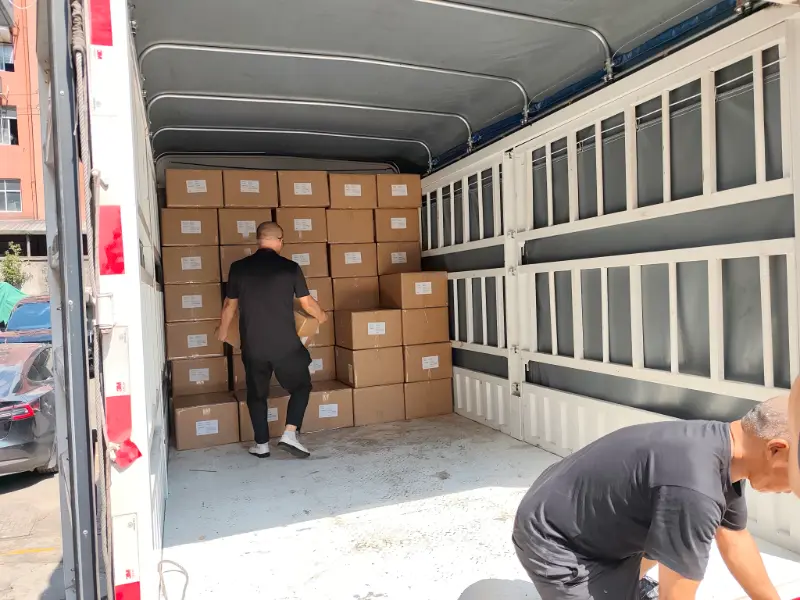 Bekleidungsversand nach Europa und in die USA – Vollständige Prozessaufzeichnung von Wenzhou XINBOBLISS Apparel