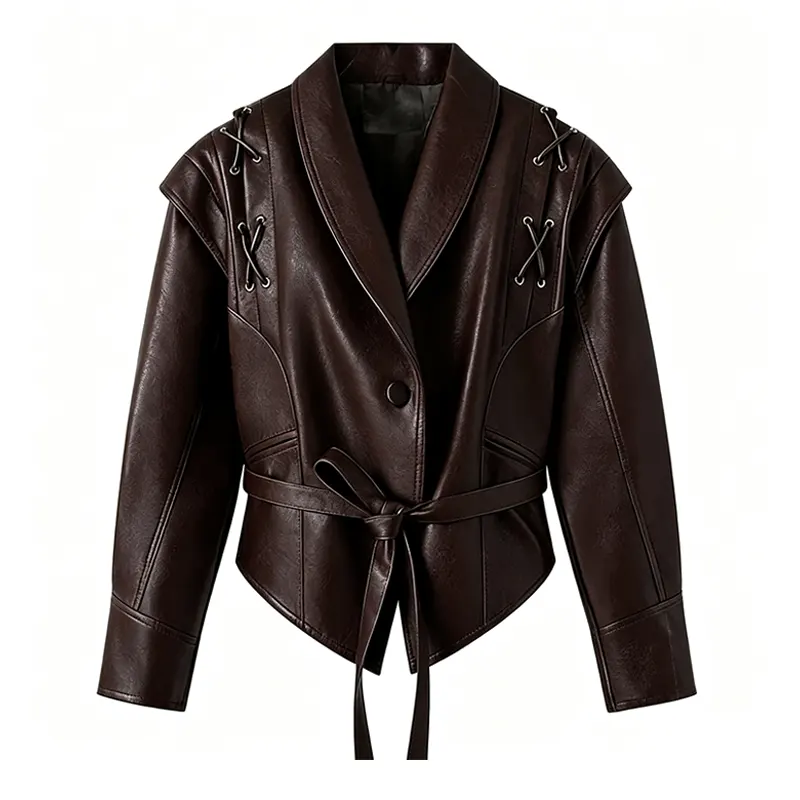 Kunstlederjacke mit Schnürung an der Schulter und Gürtel